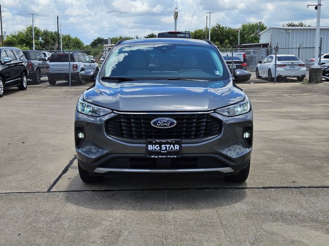 Certified 2025 Ford Escape SE FWD image 8