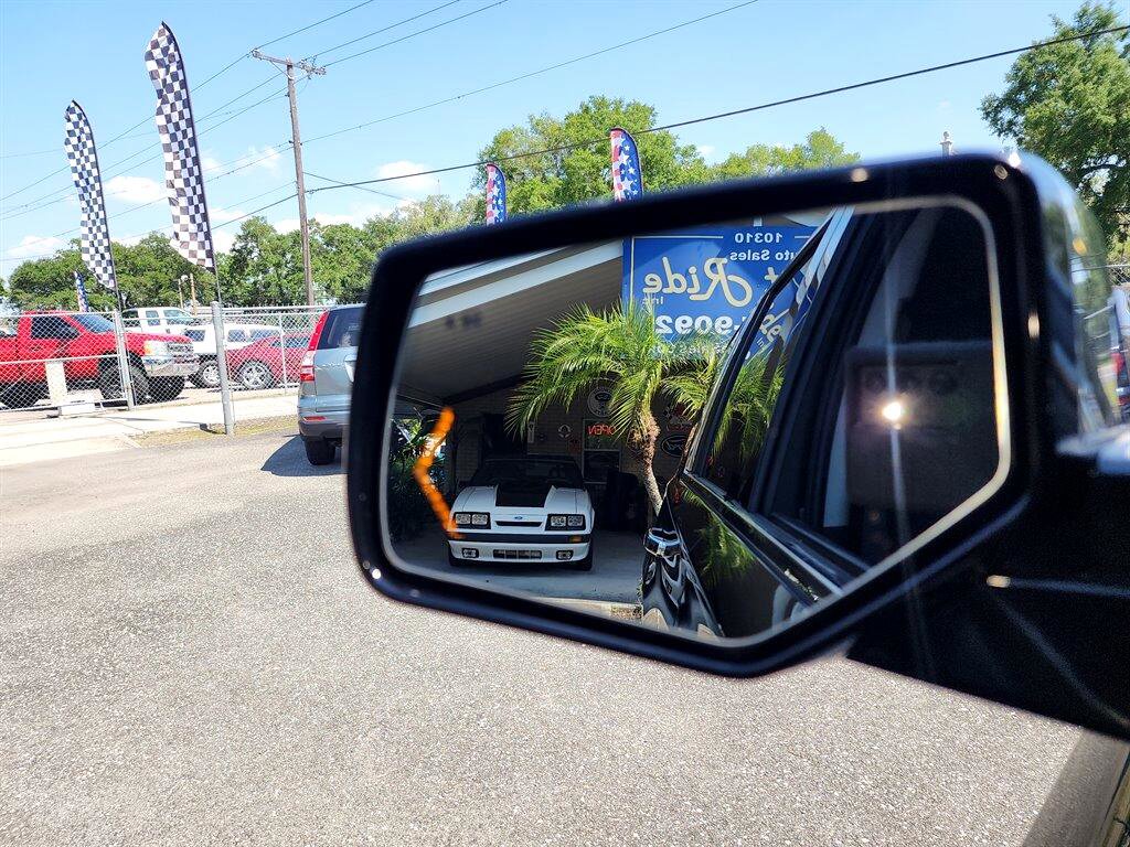 Used 2017 Chevrolet Tahoe Premier image 33