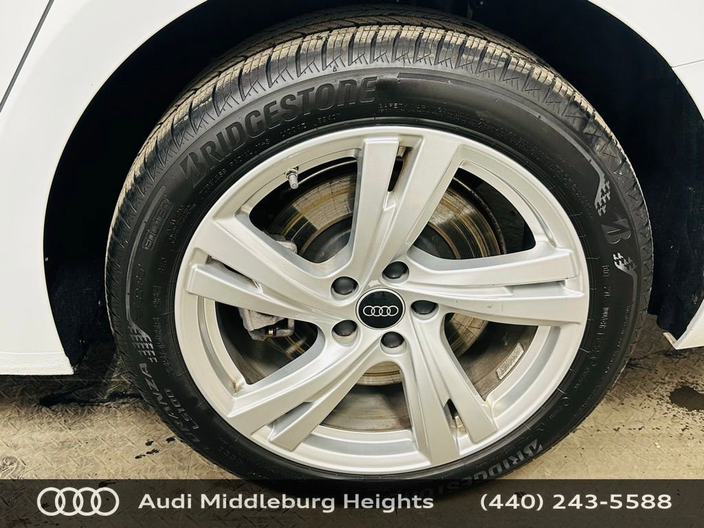 Used 2025 Audi A5 2.0T Premium w/ Convenience Package image 32