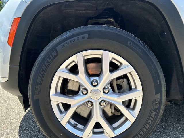 Used 2021 Jeep Grand Cherokee L Limited AWD/4WD image 21