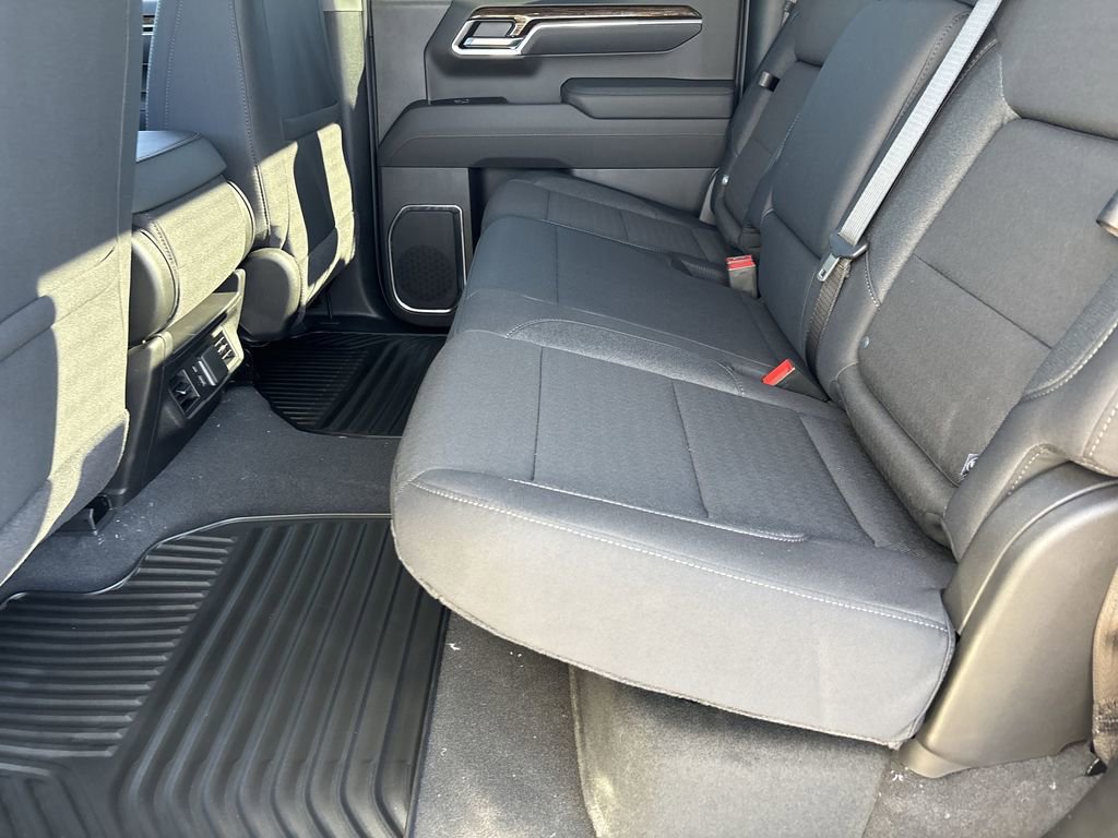 New 2026 GMC Sierra 1500 Elevation image 25