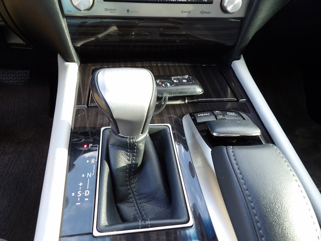 Used 2014 Lexus LS 460 Luxury w/ Comfort Package image 25