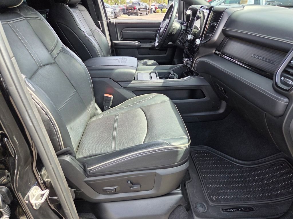 Used 2023 RAM 2500 Limited AWD/4WD image 21