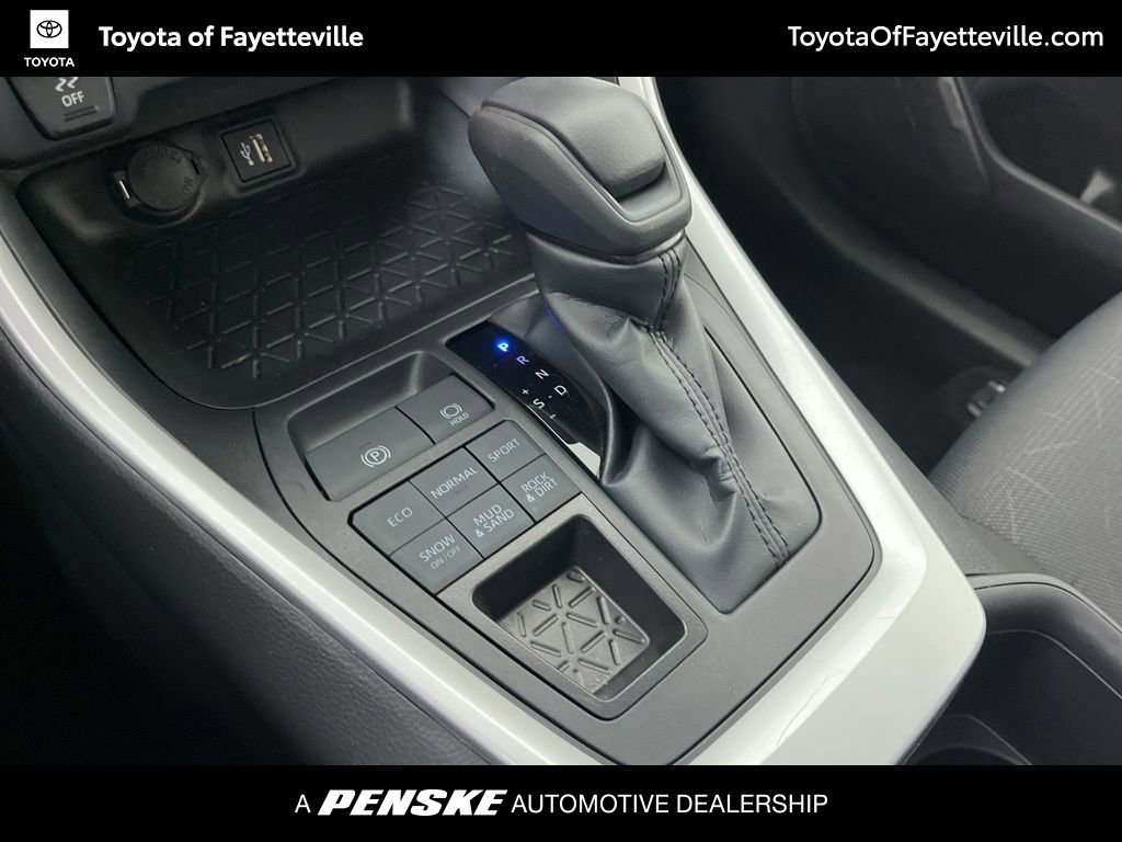 Certified 2025 Toyota RAV4 XLE image 31