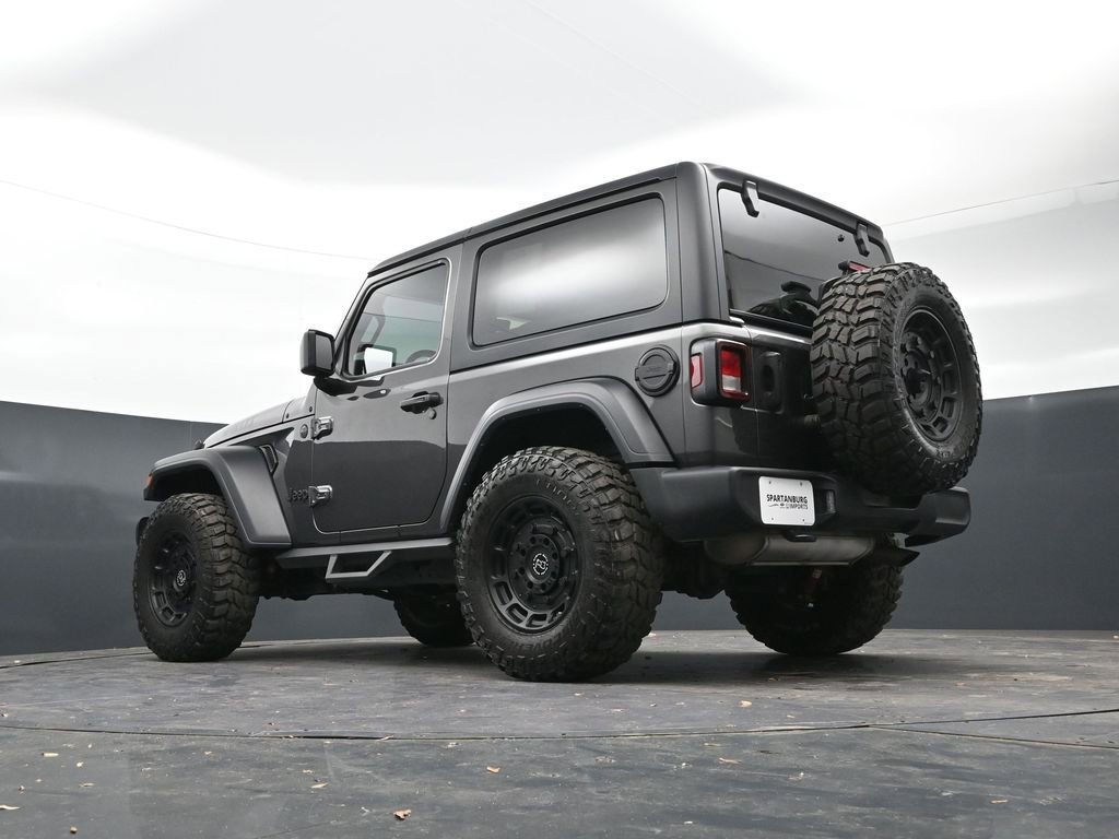 Used 2023 Jeep Wrangler Willys image 32