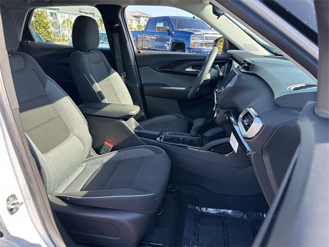 Used 2023 Chevrolet TrailBlazer LS image 19