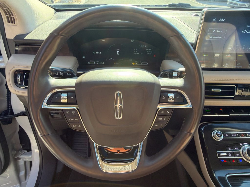Used 2023 Lincoln Nautilus Reserve AWD/4WD image 20