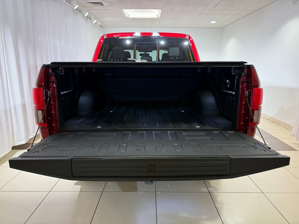 Used 2018 Ford F150 Lariat w/ Equipment Group 502A Luxury image 10