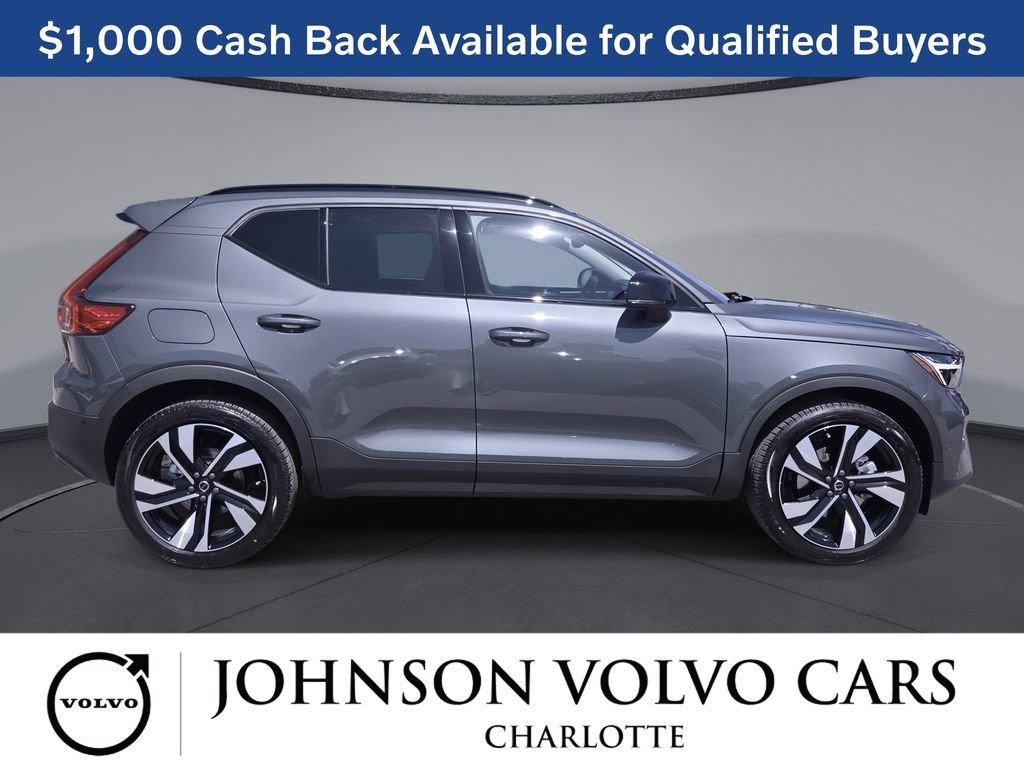 New 2026 Volvo XC40 B5 Ultra w/ Protection Package Premier AWD/4WD image 4