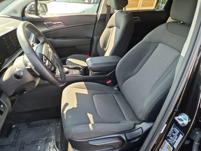 Used 2026 Kia Sportage LX FWD image 15