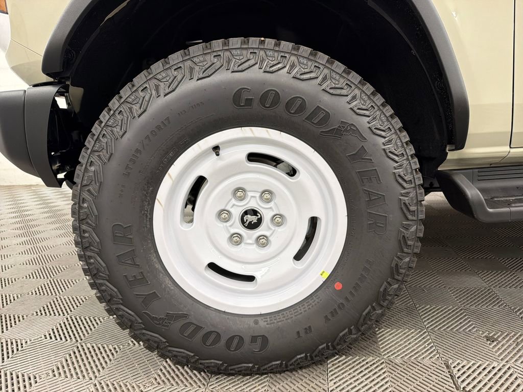 New 2026 Ford Bronco Heritage Edition image 11