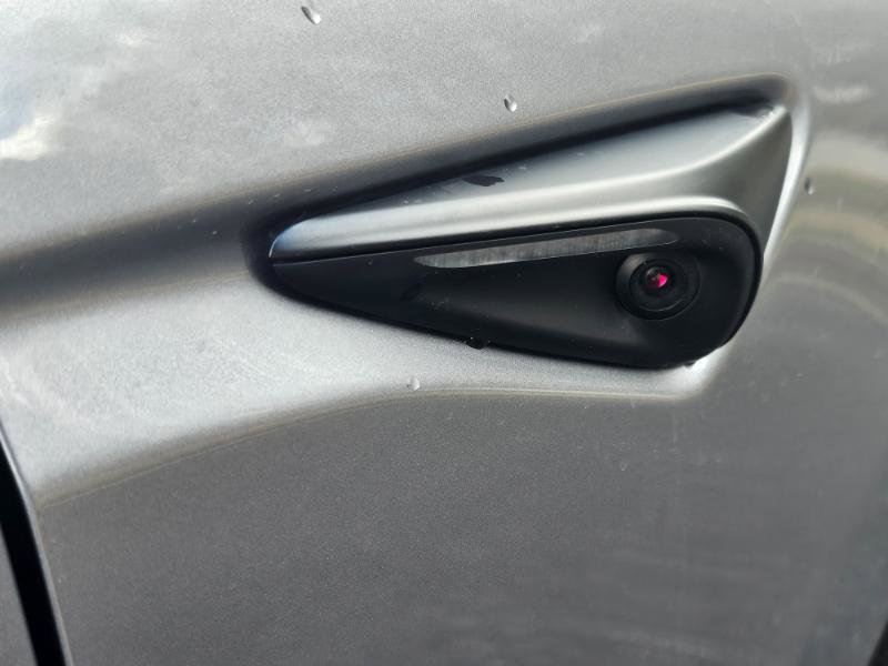 Used 2025 Tesla Model 3 Long Range image 32