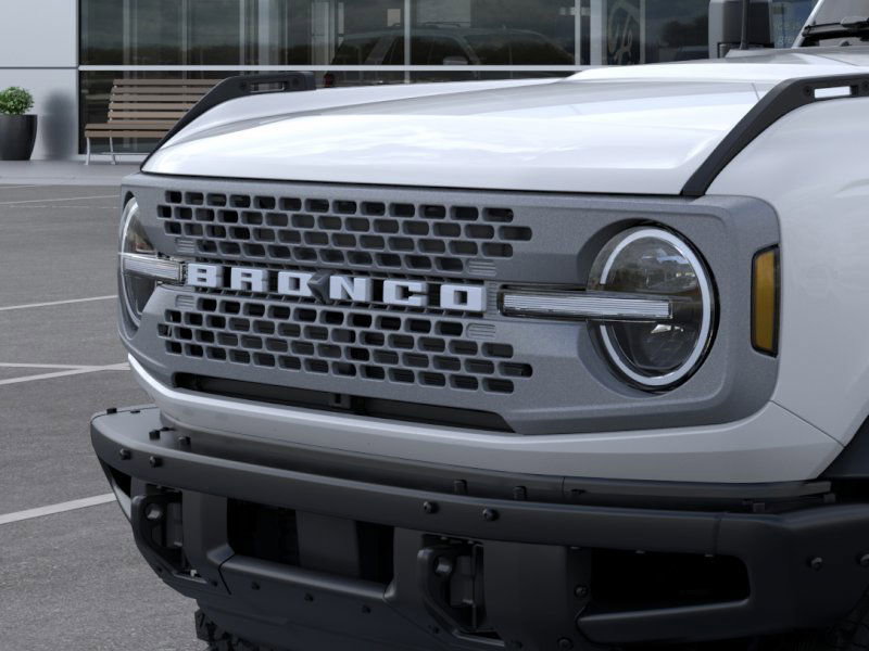 New 2025 Ford Bronco Badlands image 44