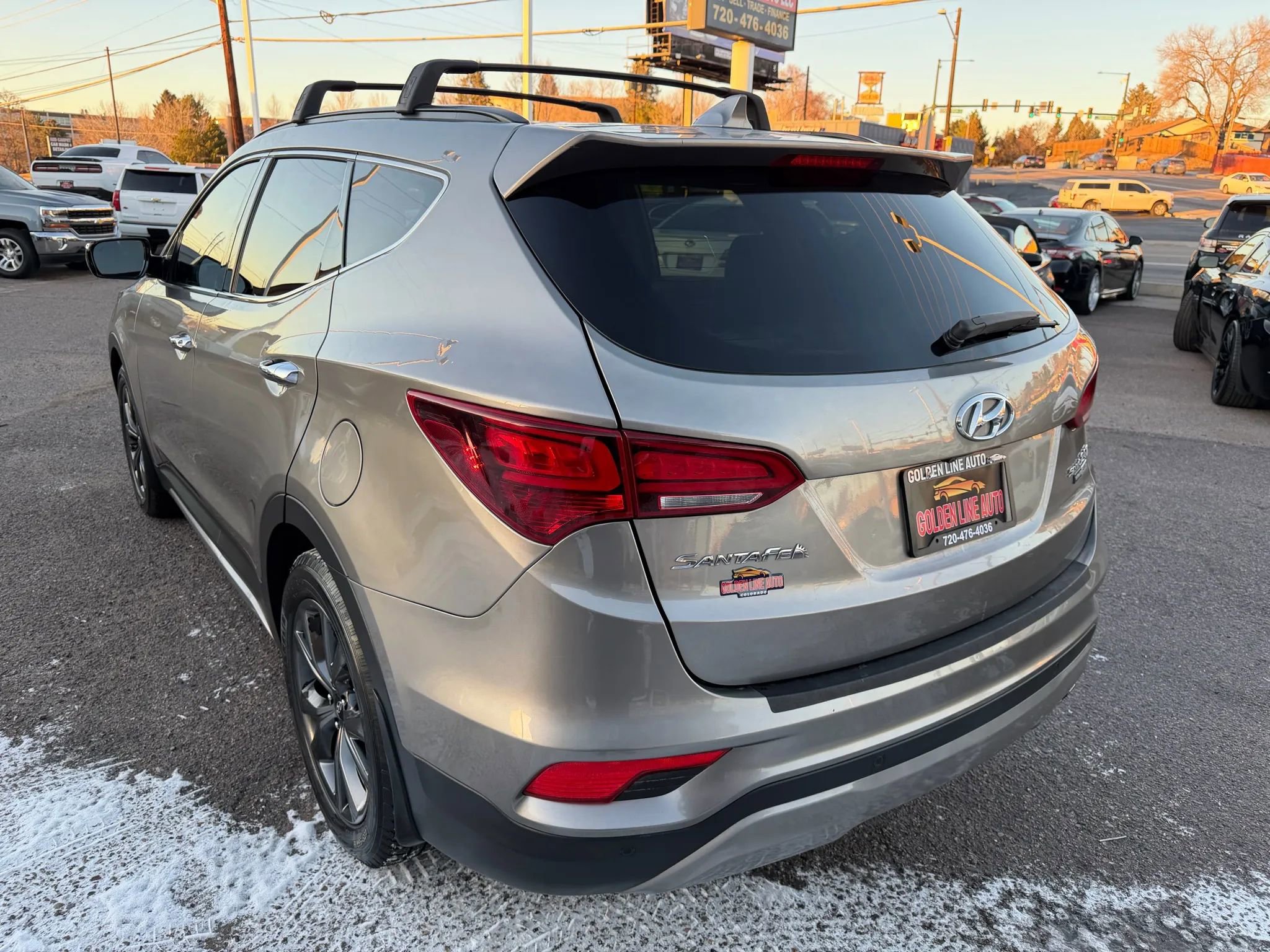 Used 2017 Hyundai Santa Fe Sport image 6