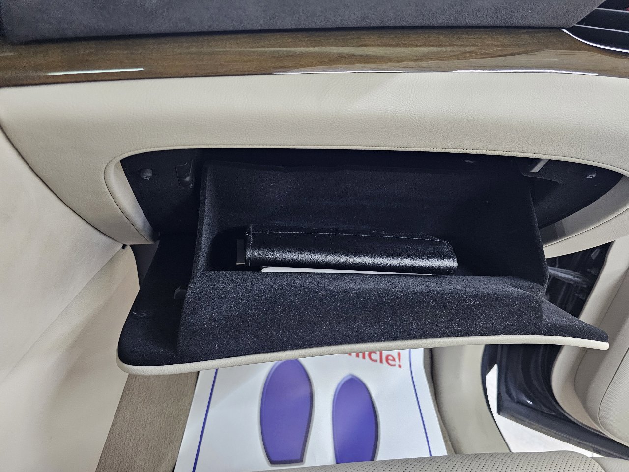 Used 2019 Cadillac Escalade ESV Premium Luxury w/ LPO, Radiant Package image 39