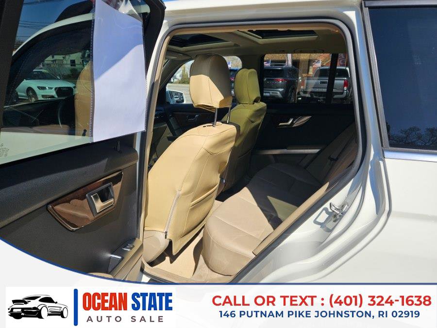 Used 2012 Mercedes-Benz GLK 350 4MATIC image 11