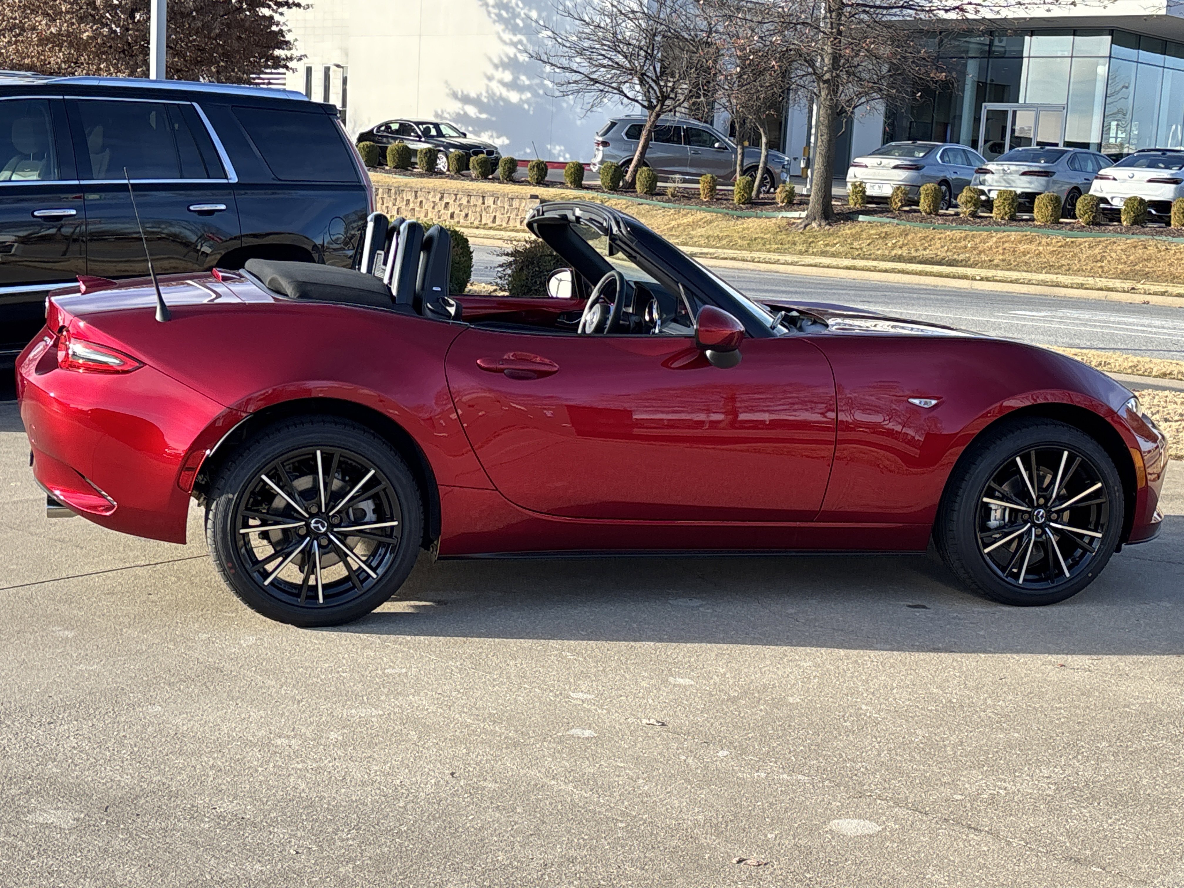 New 2025 MAZDA MX-5 Miata Grand Touring image 2