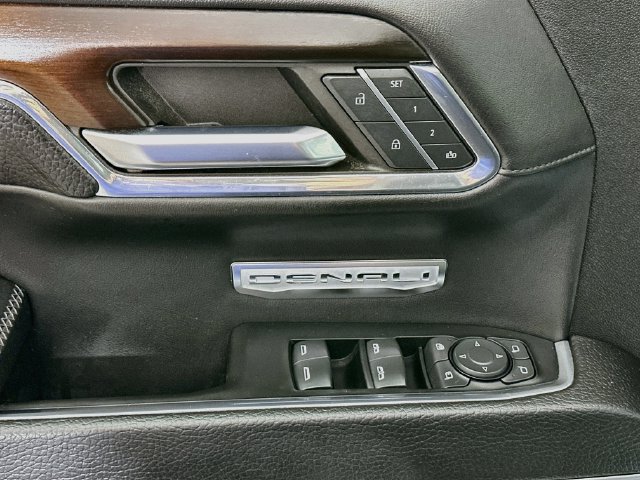 Used 2024 GMC Sierra 1500 Denali AWD/4WD image 23