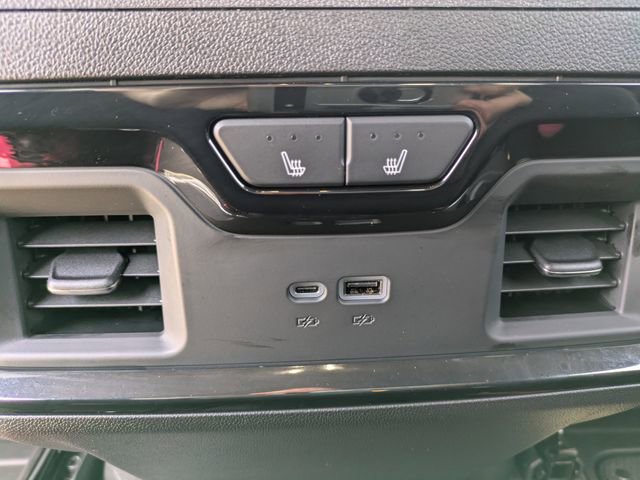 Used 2026 GMC Sierra 2500 AT4 w/ AT4 Premium Plus Package image 16