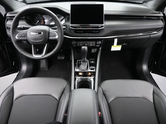 New 2026 Jeep Compass Latitude w/ Sun and Sound Group image 23