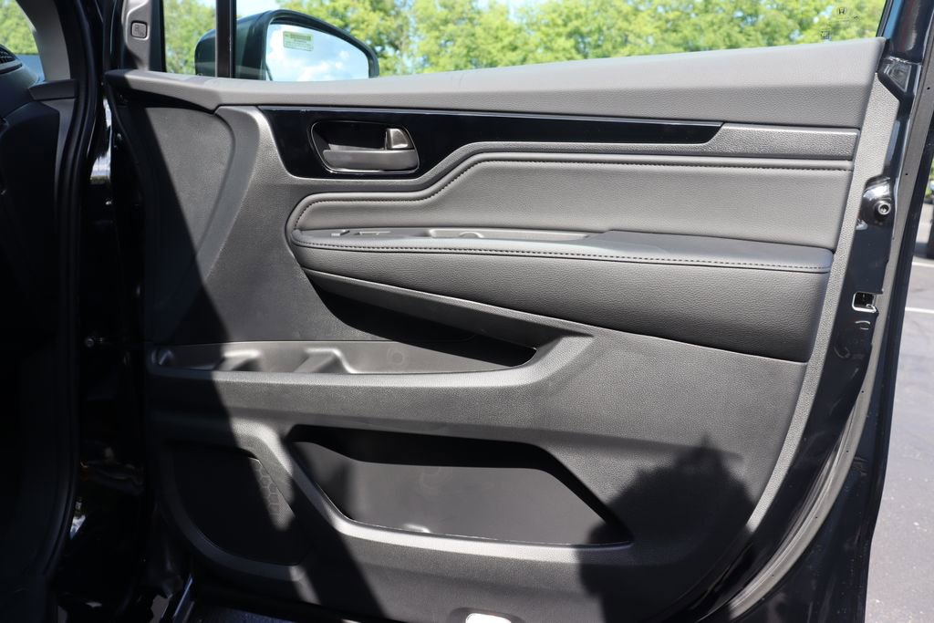 Used 2026 Honda Odyssey Touring image 21