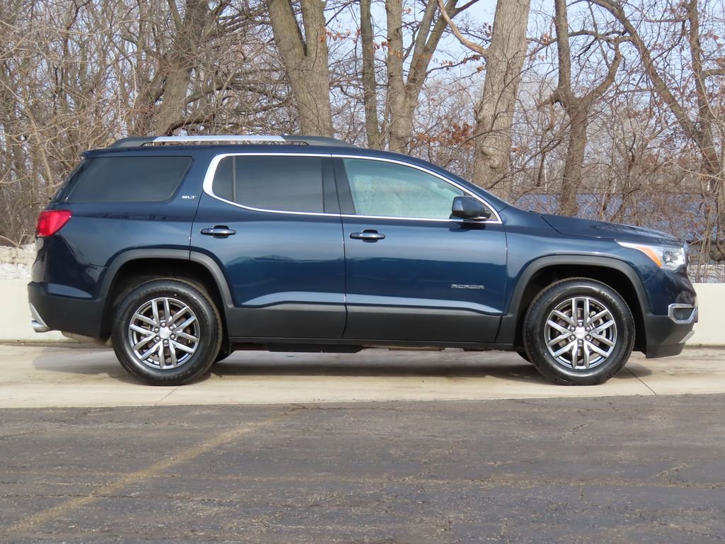 Used 2017 GMC Acadia SLT image 2