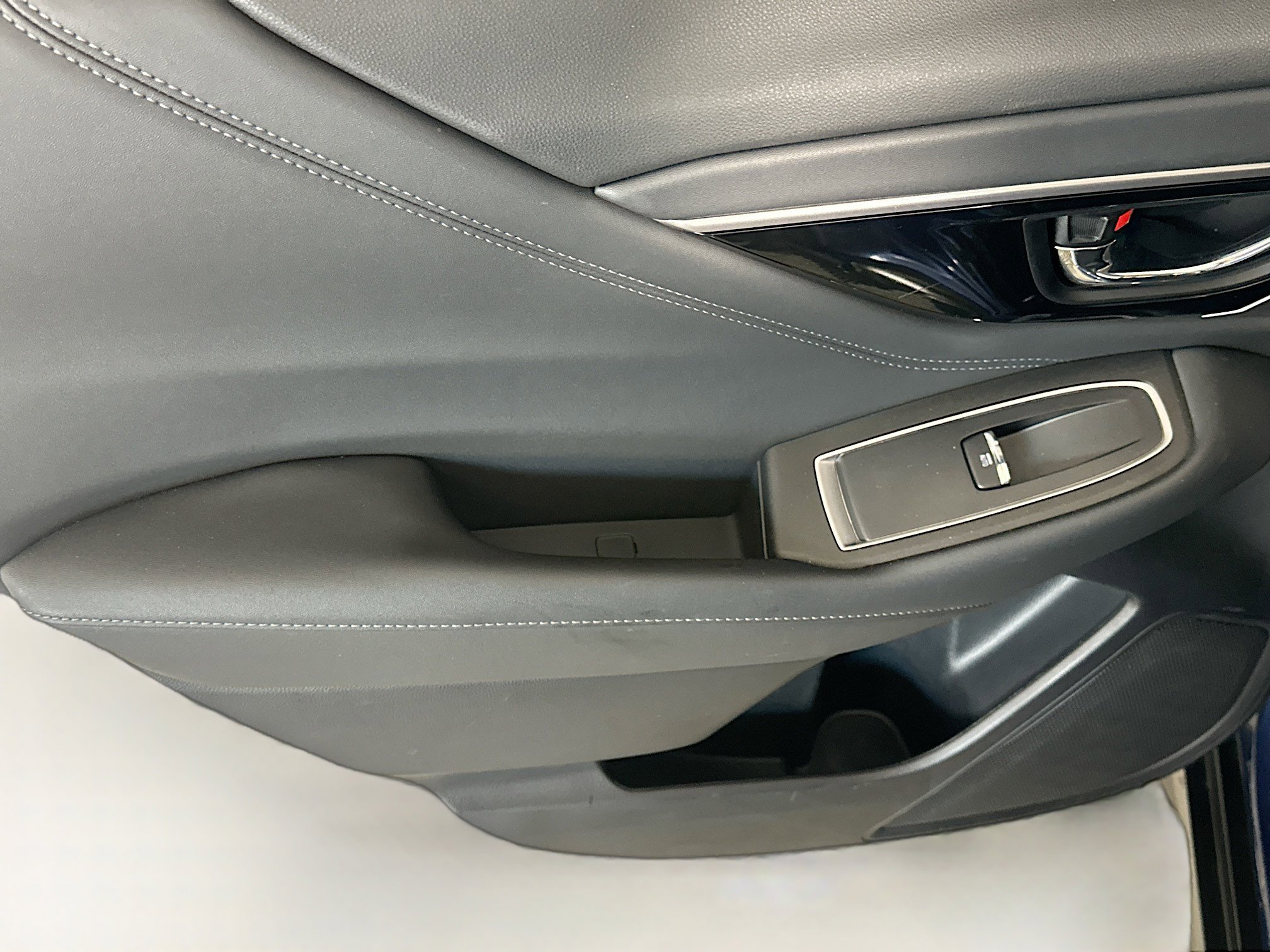 Used 2022 Subaru Outback Limited w/ Popular Package #2 image 25