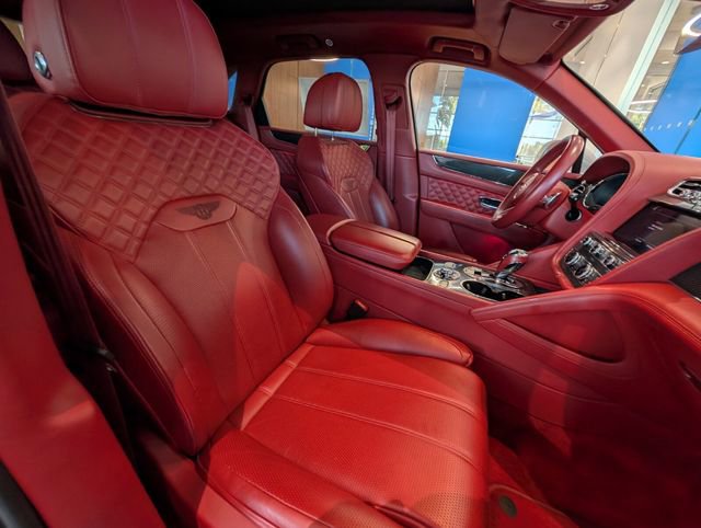 Used 2022 Bentley Bentayga Speed image 16