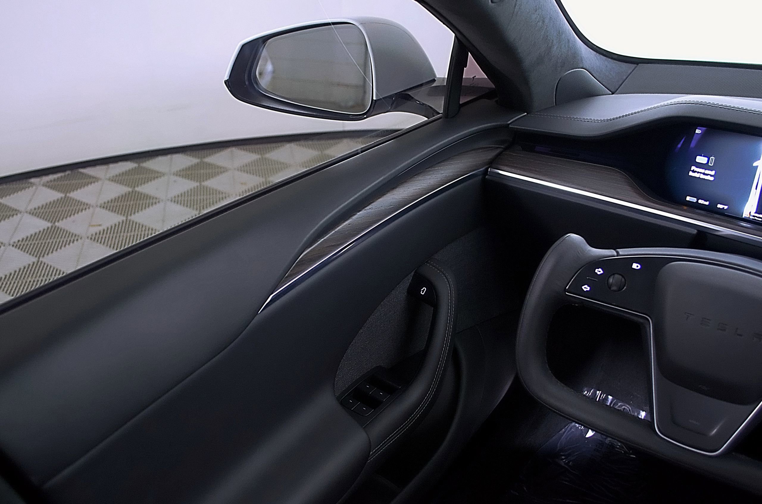 Used 2023 Tesla Model S image 20