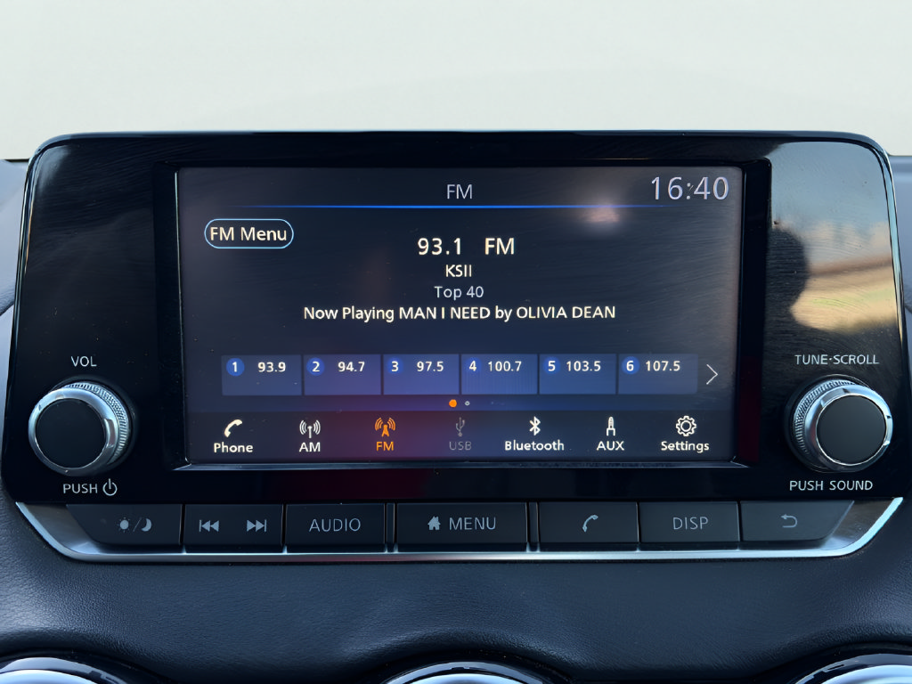 Certified 2023 Nissan Sentra S FWD image 15