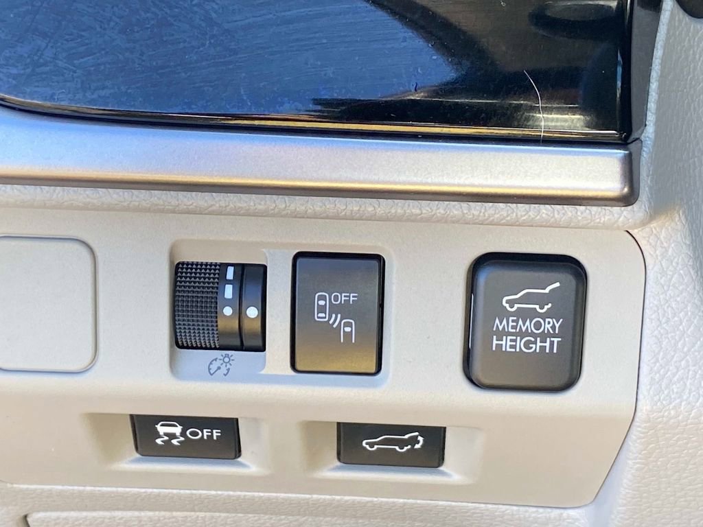 Used 2018 Subaru Forester 2.5i Limited image 21