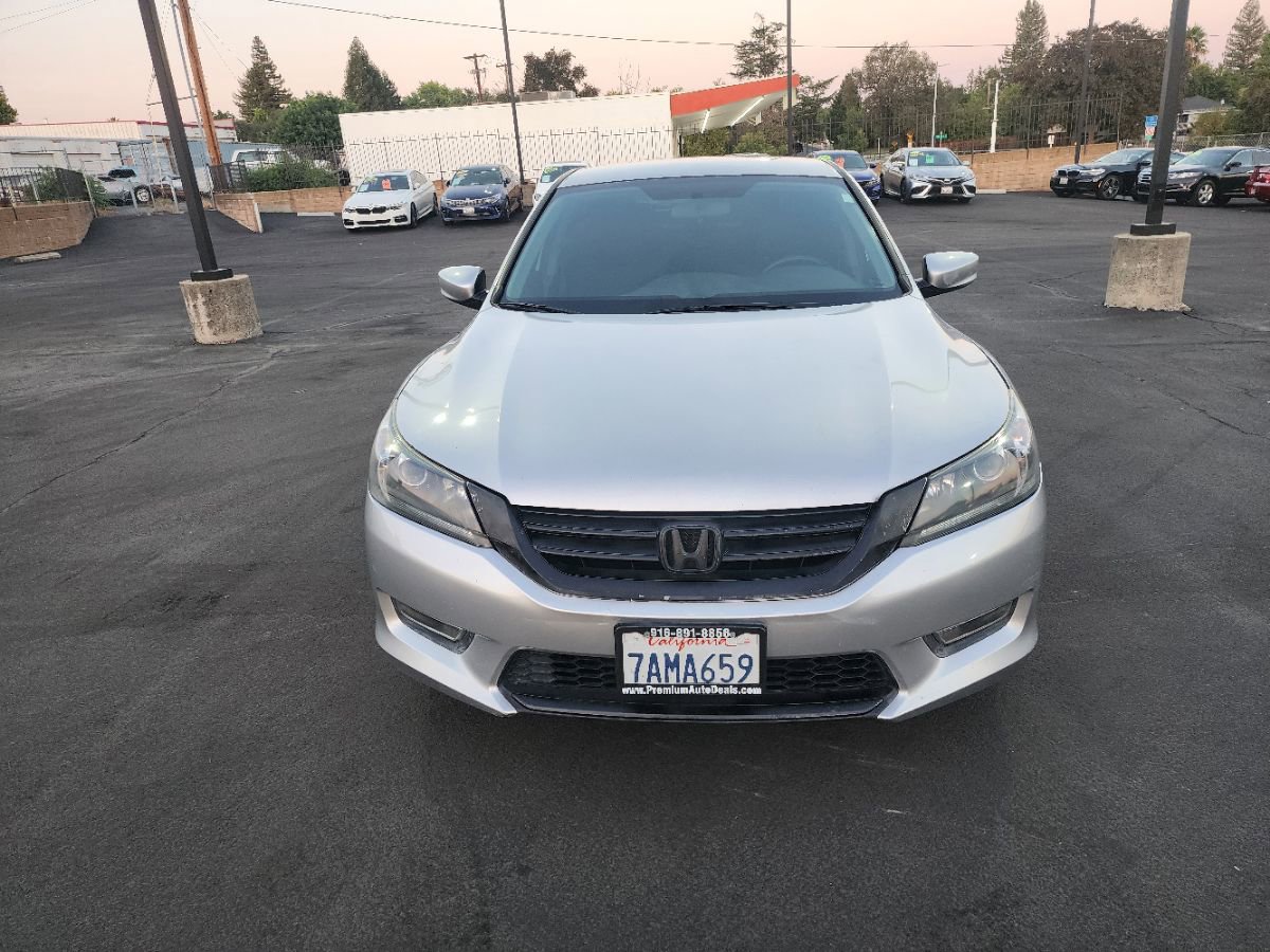 Used 2013 Honda Accord Sport image 8