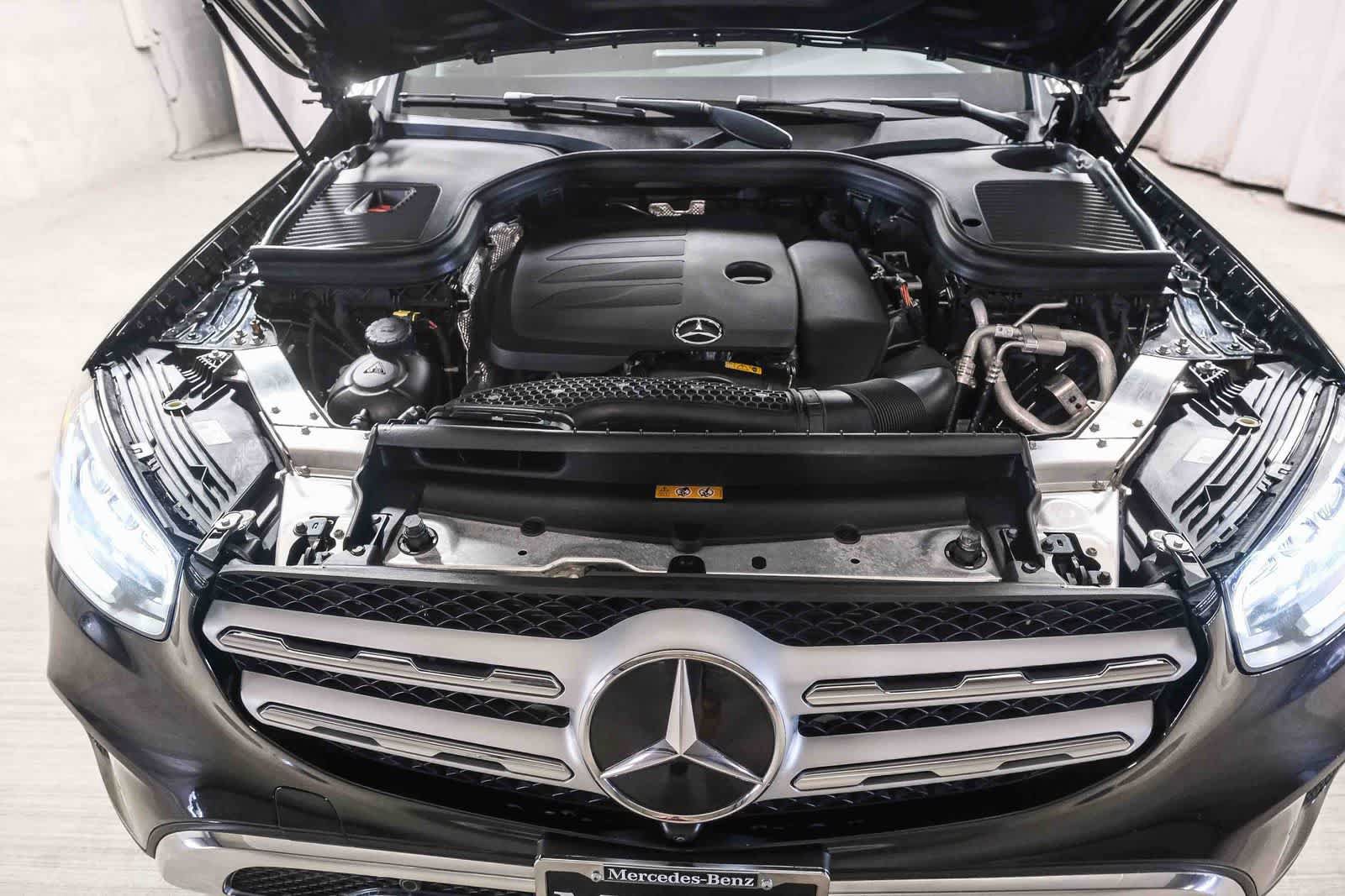 Certified 2022 Mercedes-Benz GLC 300 image 32