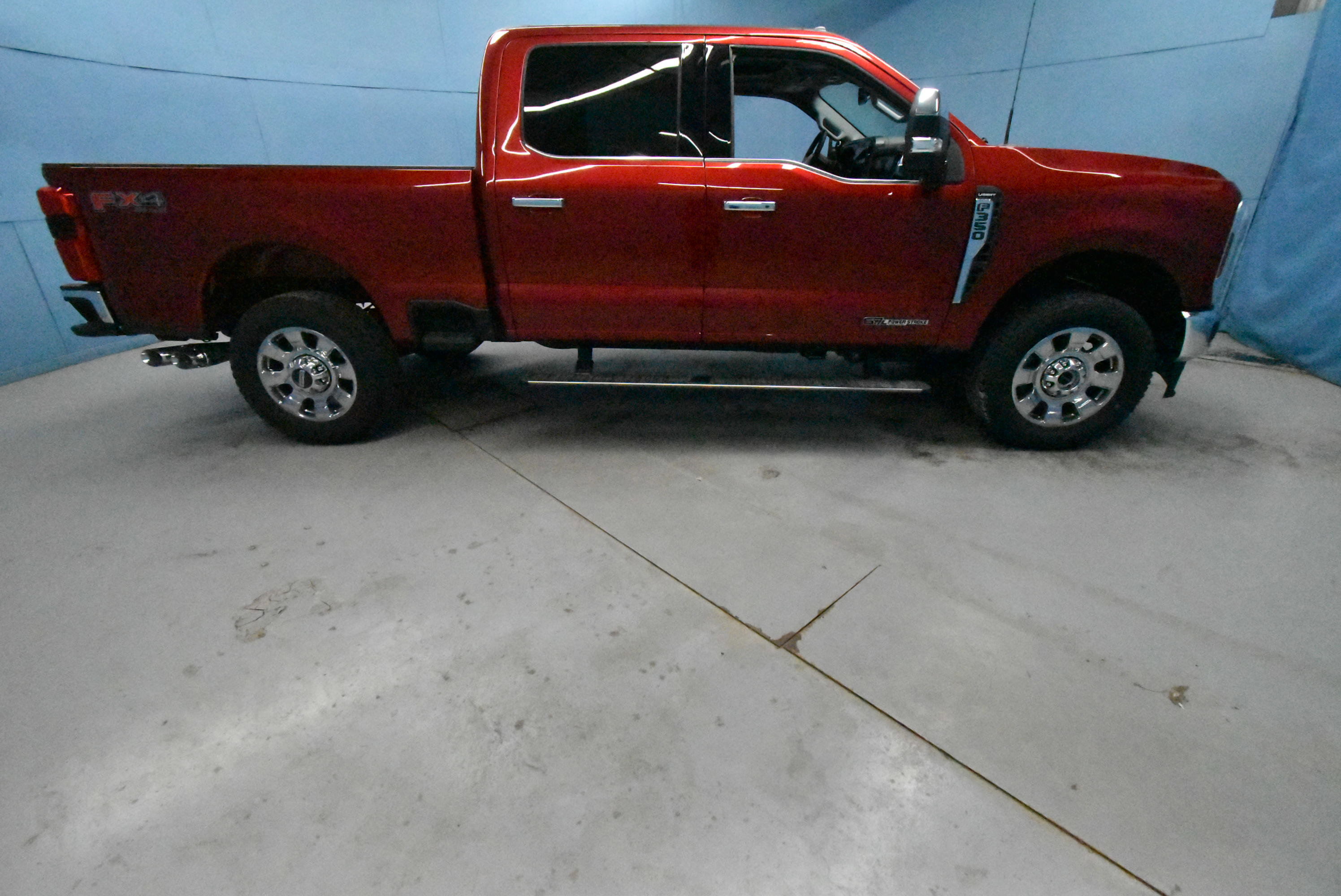 New 2025 Ford F350 Lariat w/ Lariat Ultimate Package image 38
