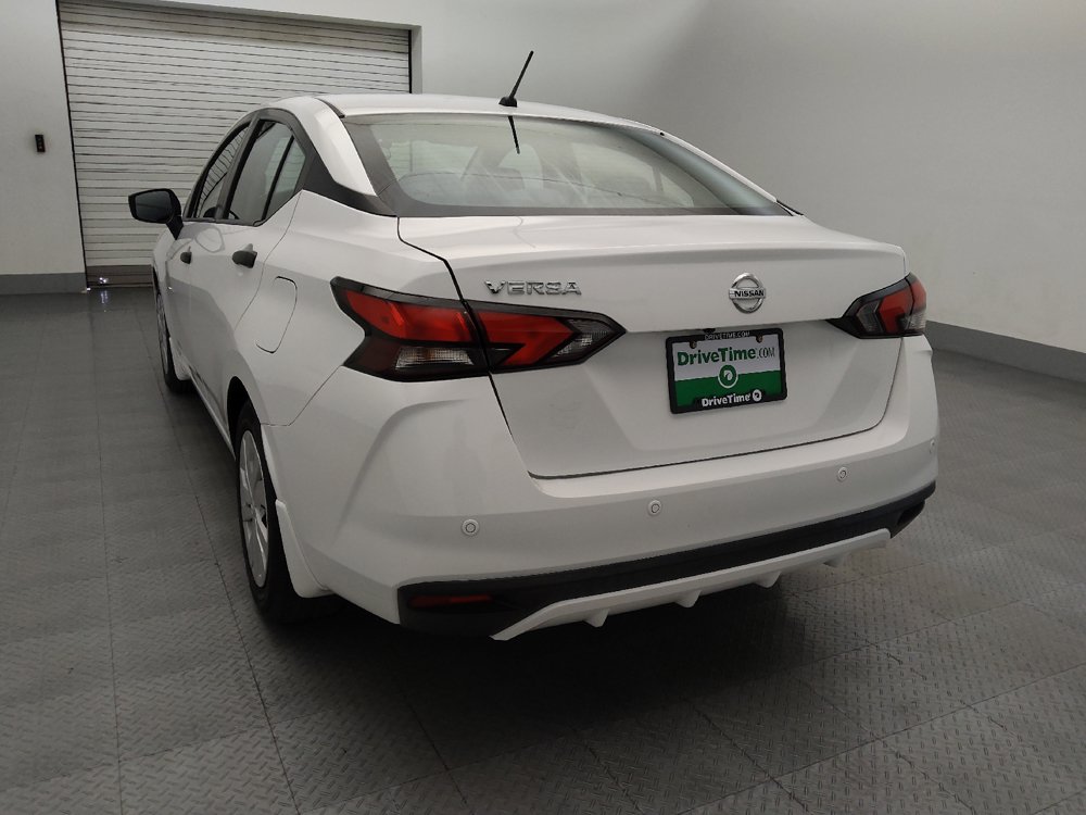 Used 2020 Nissan Versa S FWD image 5
