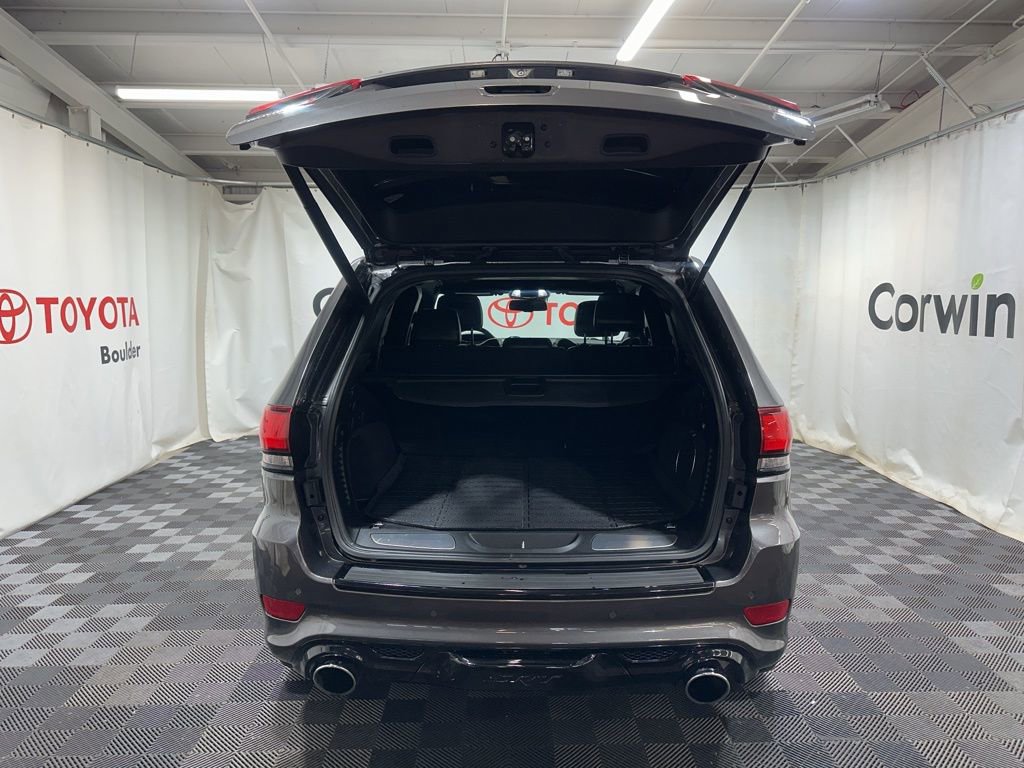 Used 2014 Jeep Grand Cherokee SRT8 w/ Luxury Group II image 17