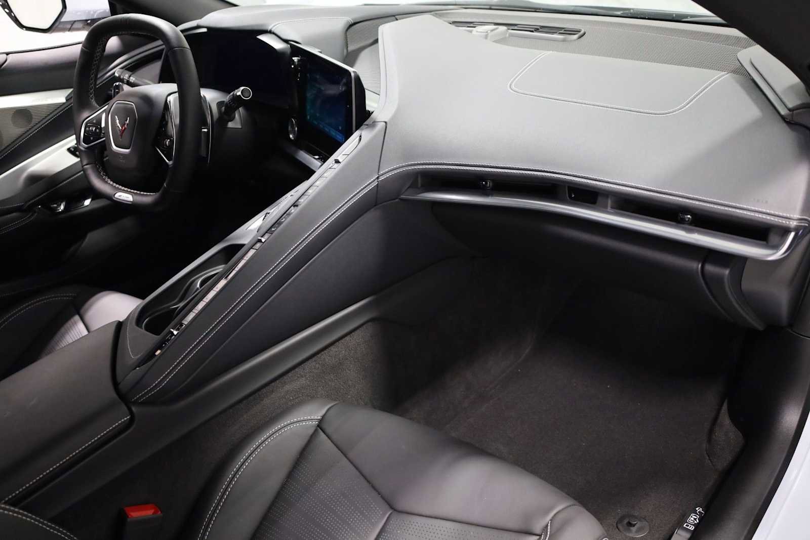 Used 2024 Chevrolet Corvette Z06 image 6