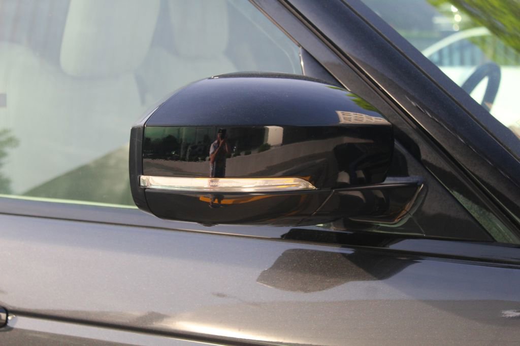 Used 2021 Land Rover Range Rover Westminster Edition image 14