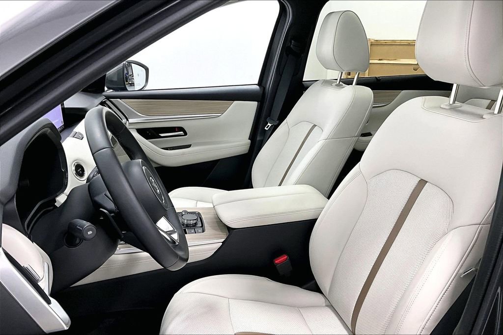 Used 2025 MAZDA CX-90 Plug-In Hybrid w/ Premium Plus image 33