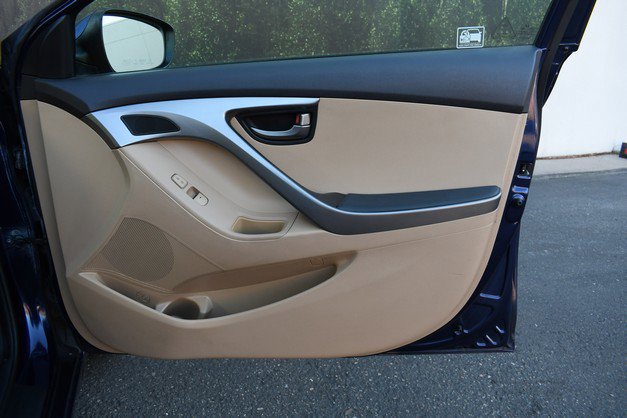 Used 2013 Hyundai Elantra GLS image 23