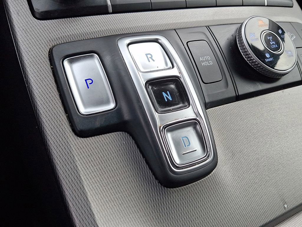 Used 2021 Hyundai Palisade SE w/ Cargo Package image 15