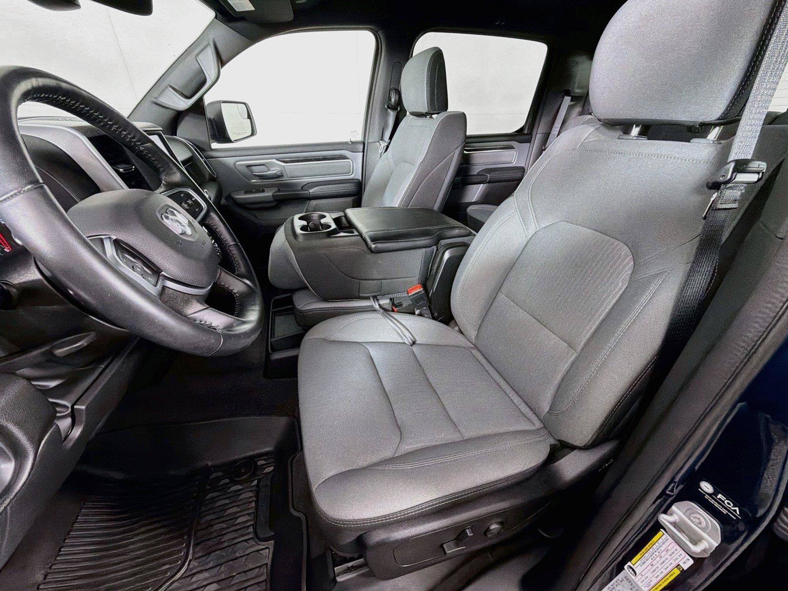 Used 2023 RAM 1500 Big Horn AWD/4WD image 2