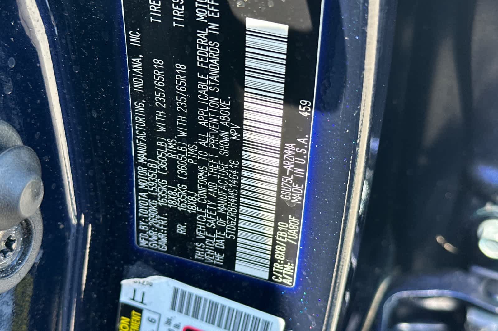 Used 2021 Toyota Highlander XLE AWD/4WD image 35