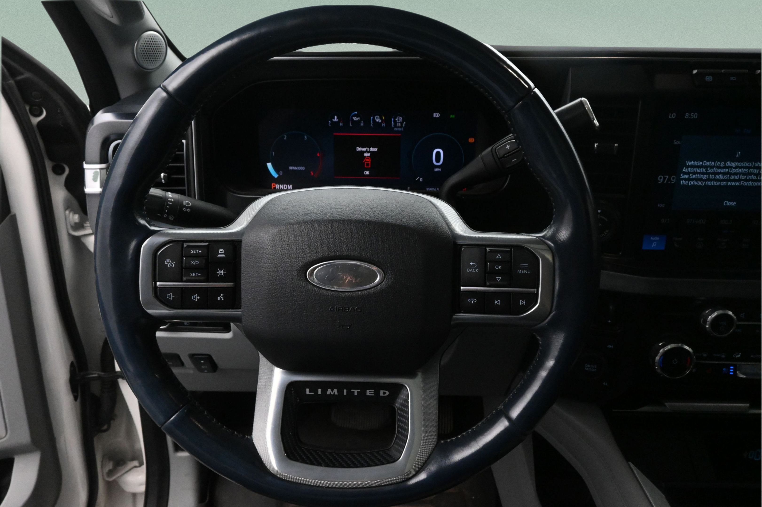 Used 2024 Ford F250 Limited AWD/4WD image 40