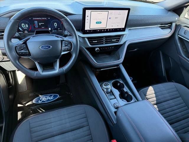 Used 2025 Ford Explorer ST-Line AWD/4WD image 12