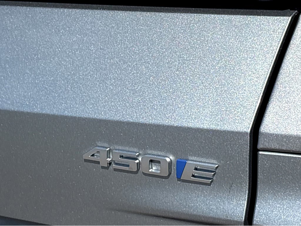 Used 2024 Cadillac Lyriq Sport image 24