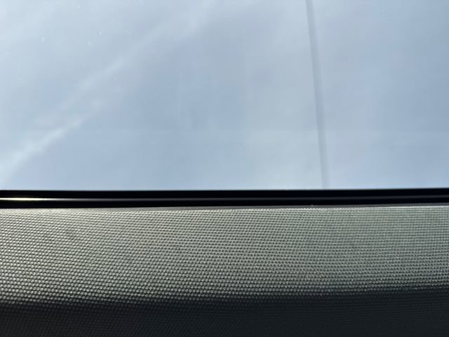 Certified 2022 Ford Explorer XLT w/ Equipment Group 202A image 30