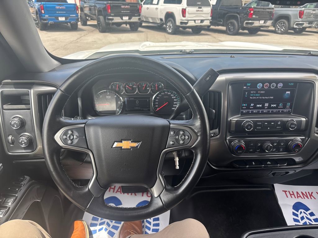 Used 2018 Chevrolet Silverado 1500 LT w/ All Star Edition AWD/4WD image 18