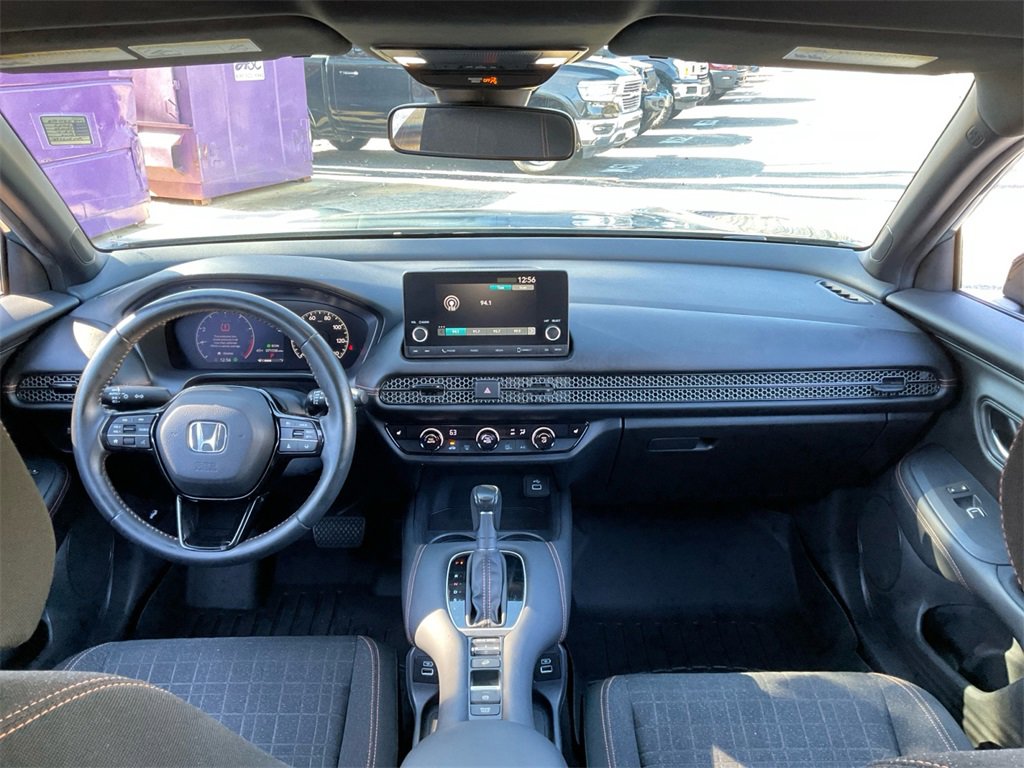 Used 2023 Honda HR-V Sport image 16