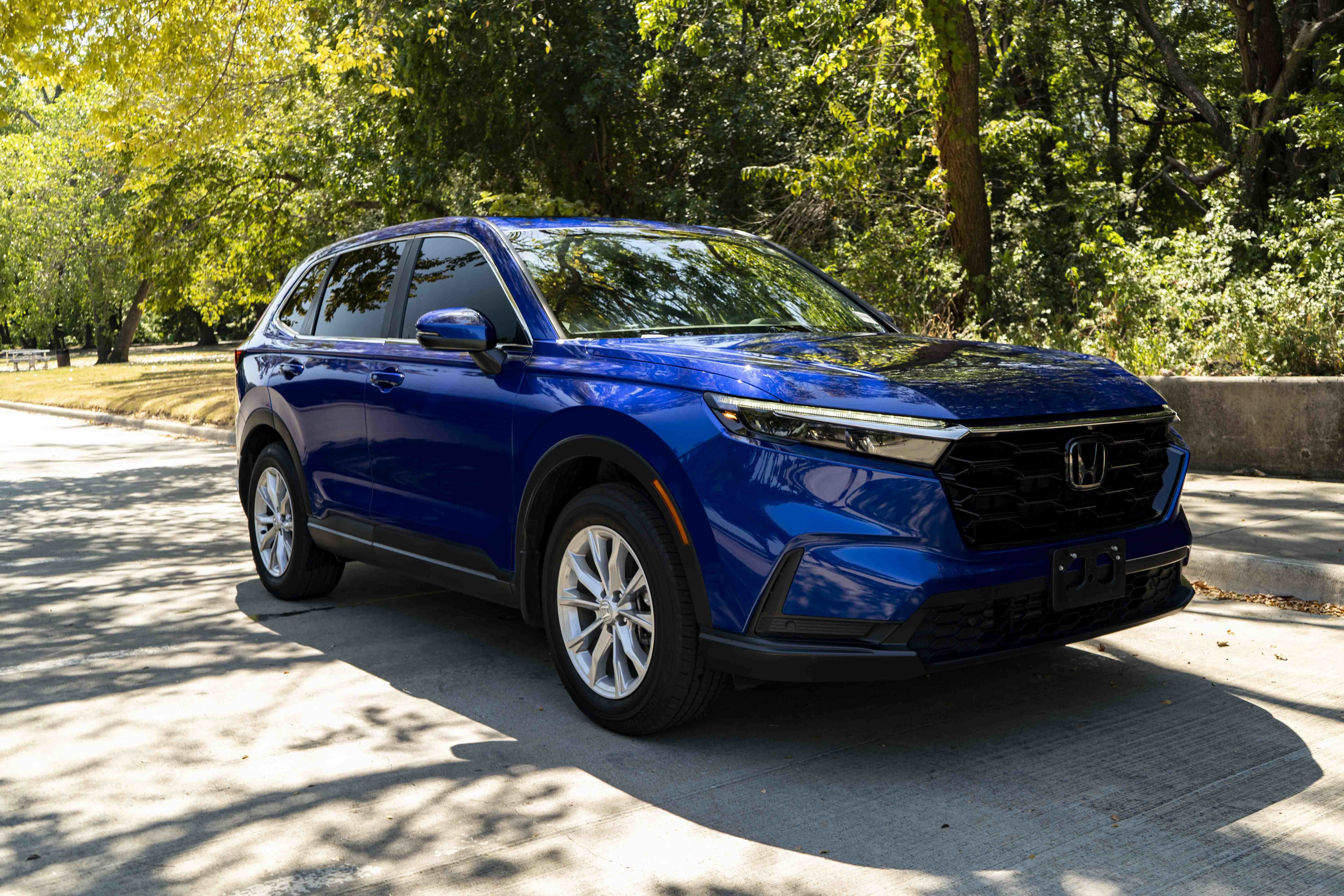 Used 2025 Honda CR-V EX-L video 2